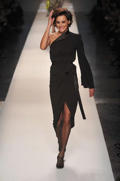Look 17
